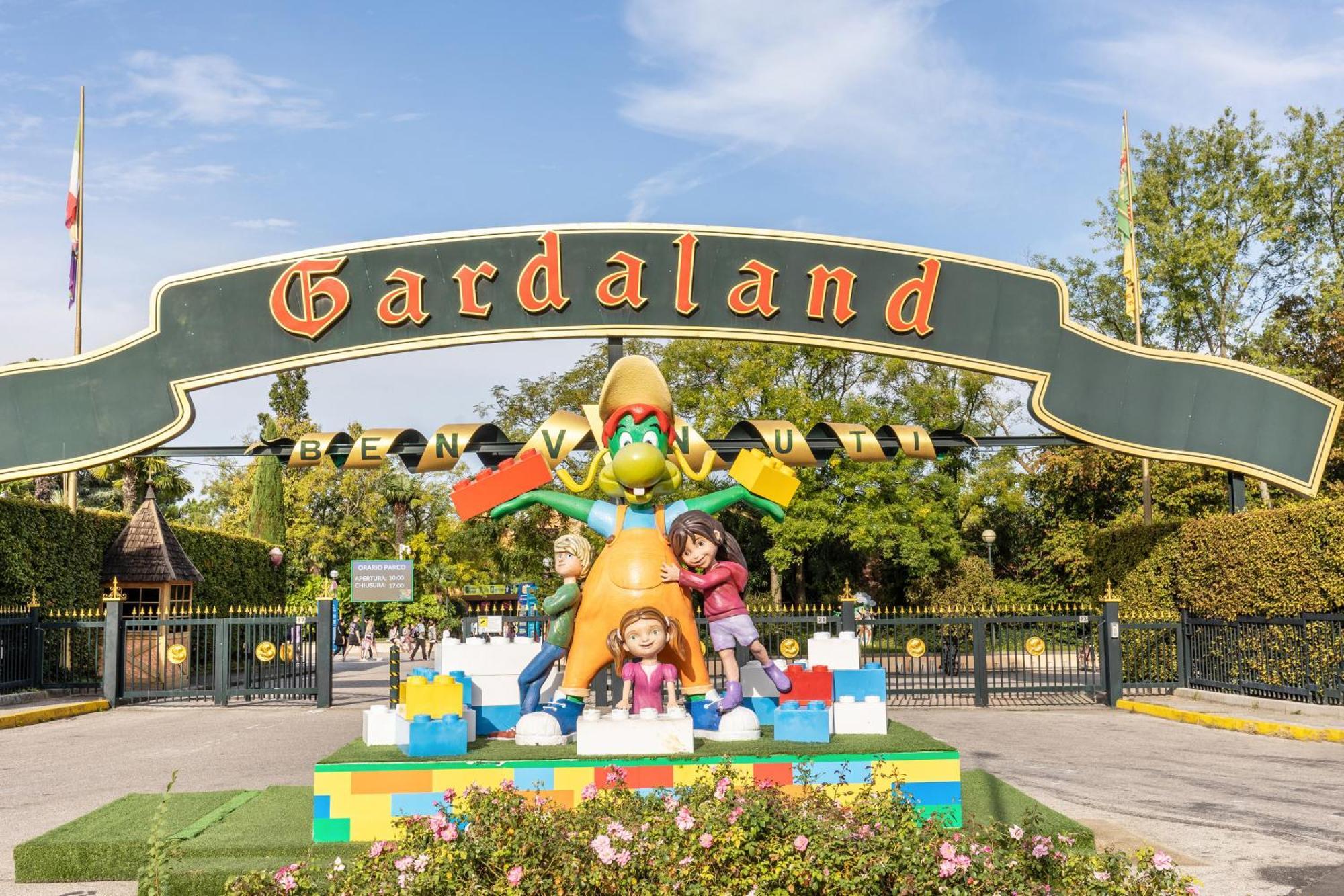 Residence La Corte Near Gardaland Castelnuovo del Garda Dış mekan fotoğraf