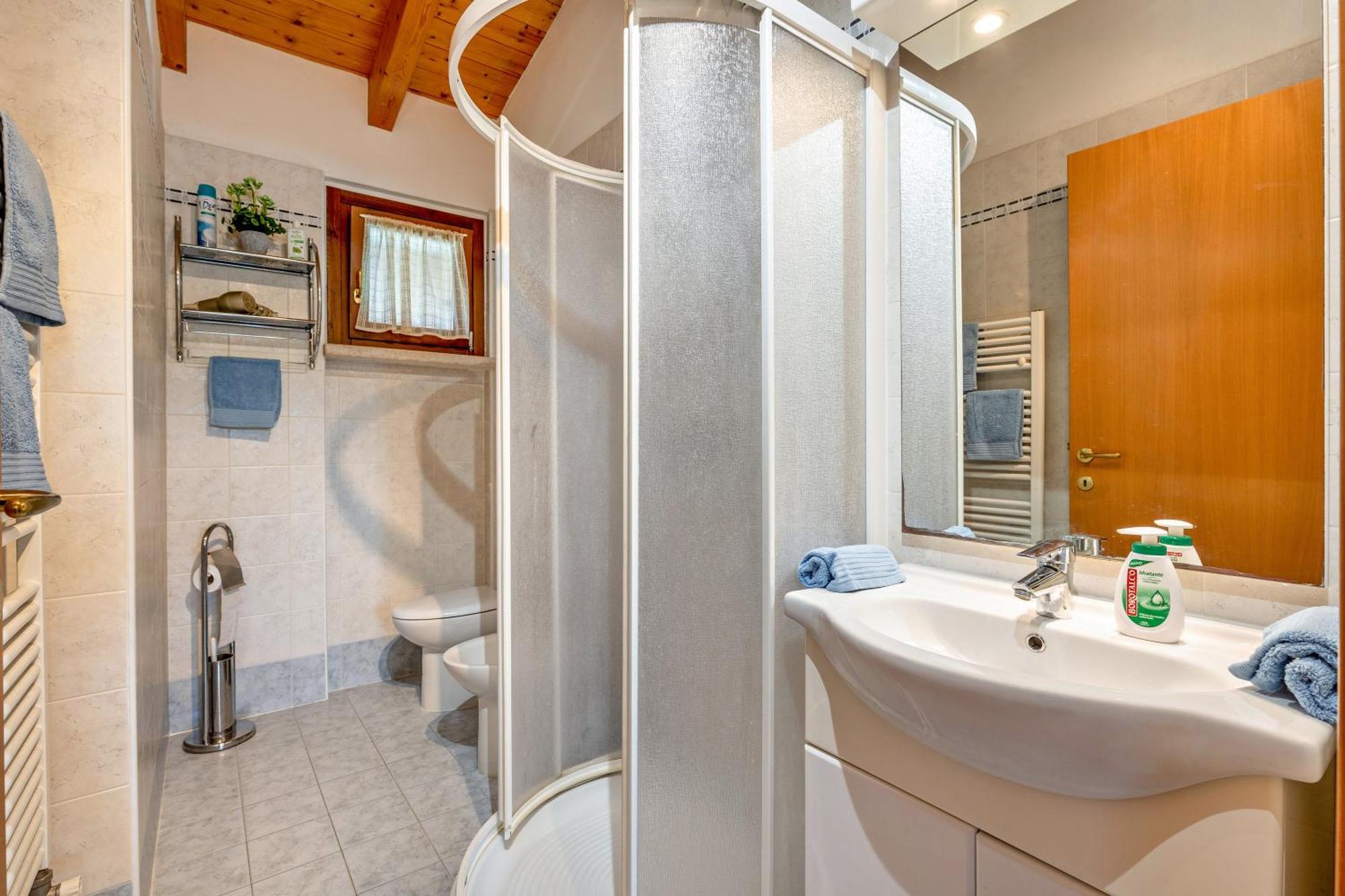 Residence La Corte Near Gardaland Castelnuovo del Garda Dış mekan fotoğraf
