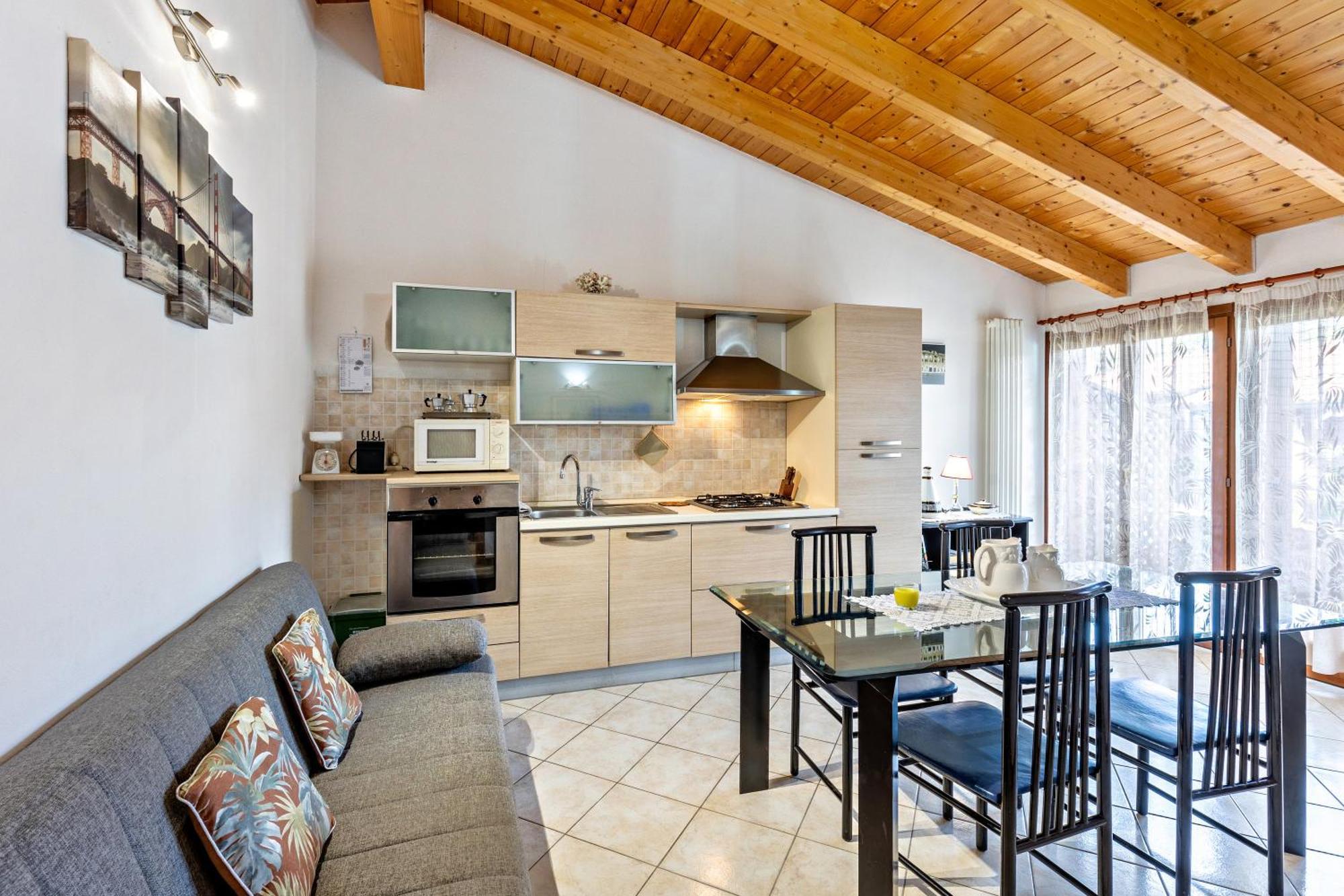 Residence La Corte Near Gardaland Castelnuovo del Garda Dış mekan fotoğraf